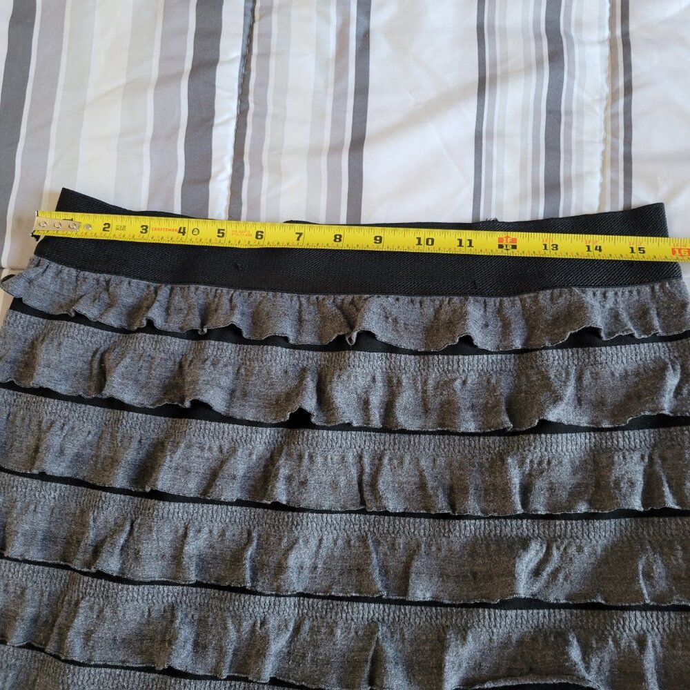 Vintage Skirt Size 6 and 8 Black Brown 2PC - Picture 5 of 10